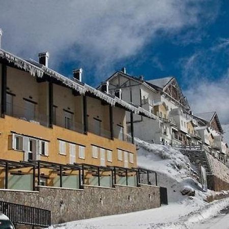Vista Nevada Ski Lodge 塞拉内华达 外观 照片