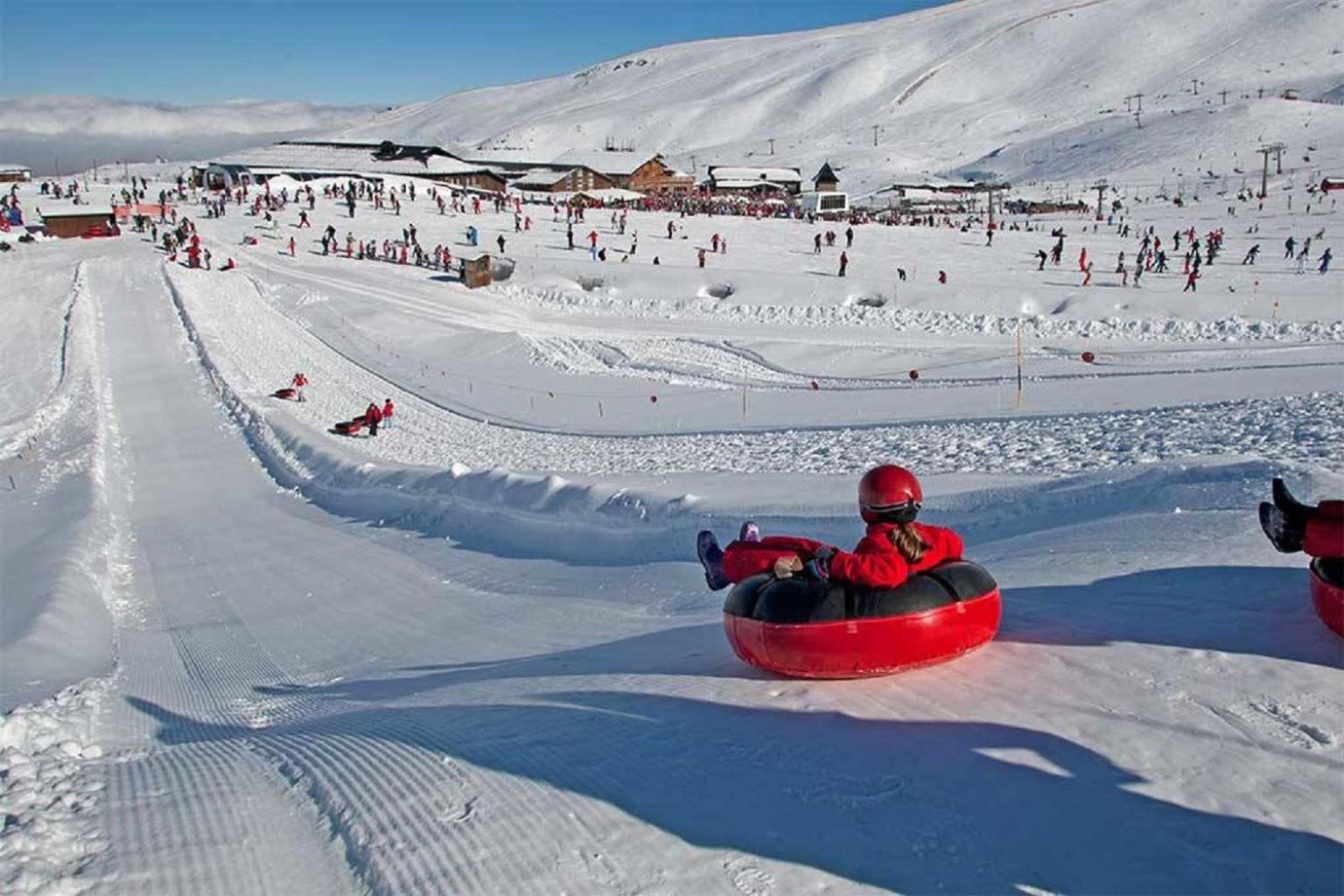 Vista Nevada Ski Lodge 塞拉内华达 外观 照片