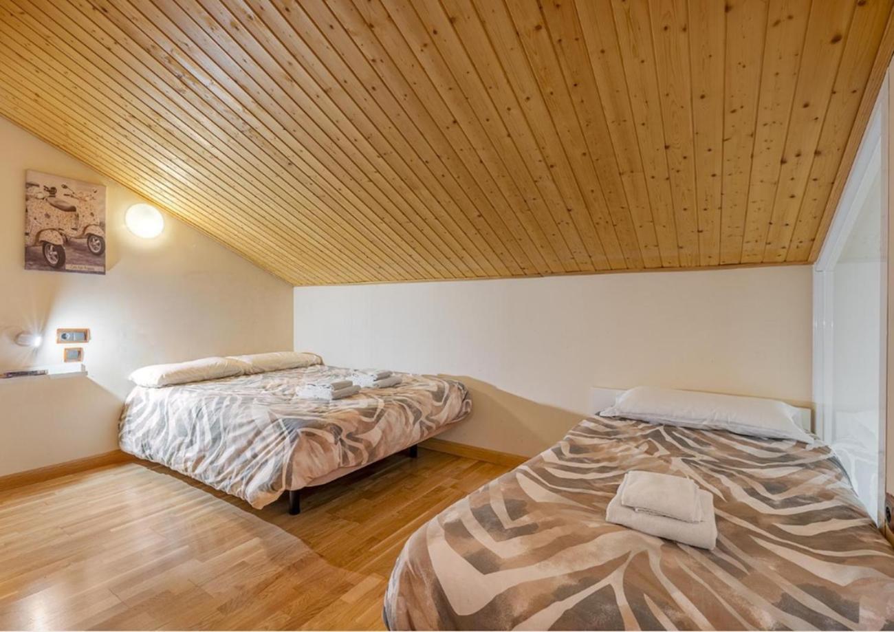 Vista Nevada Ski Lodge 塞拉内华达 客房 照片